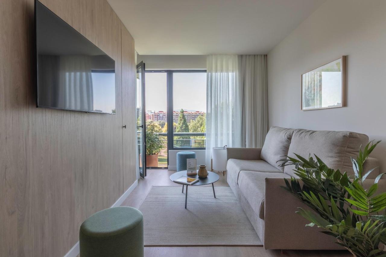 Apartamentos Libere Pamplona Yamaguchi Bagian luar foto