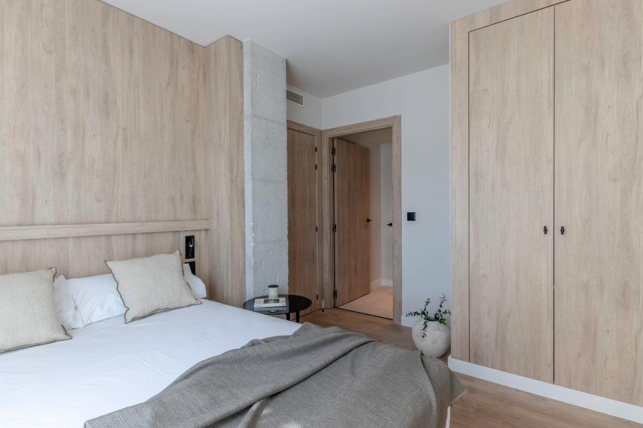 Apartamentos Libere Pamplona Yamaguchi Bagian luar foto