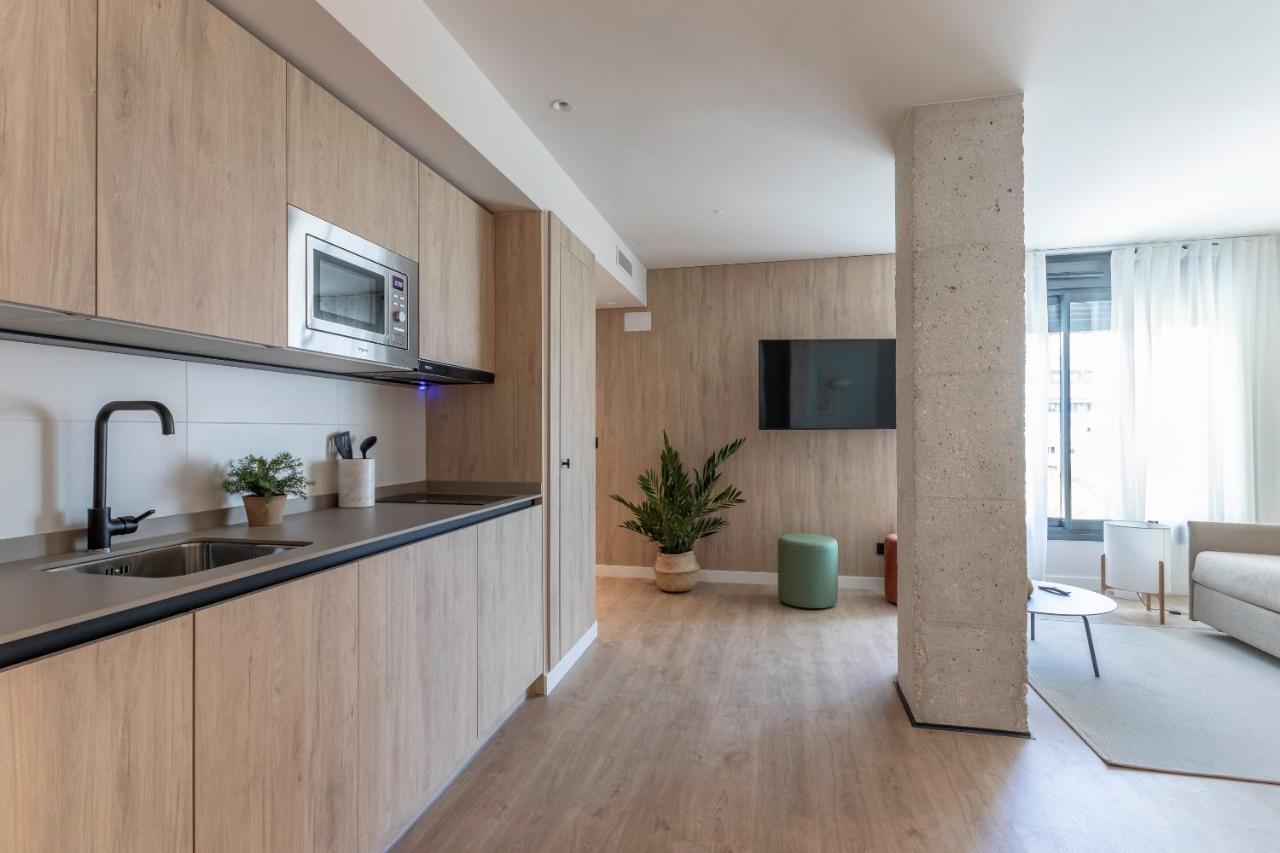 Apartamentos Libere Pamplona Yamaguchi Bagian luar foto
