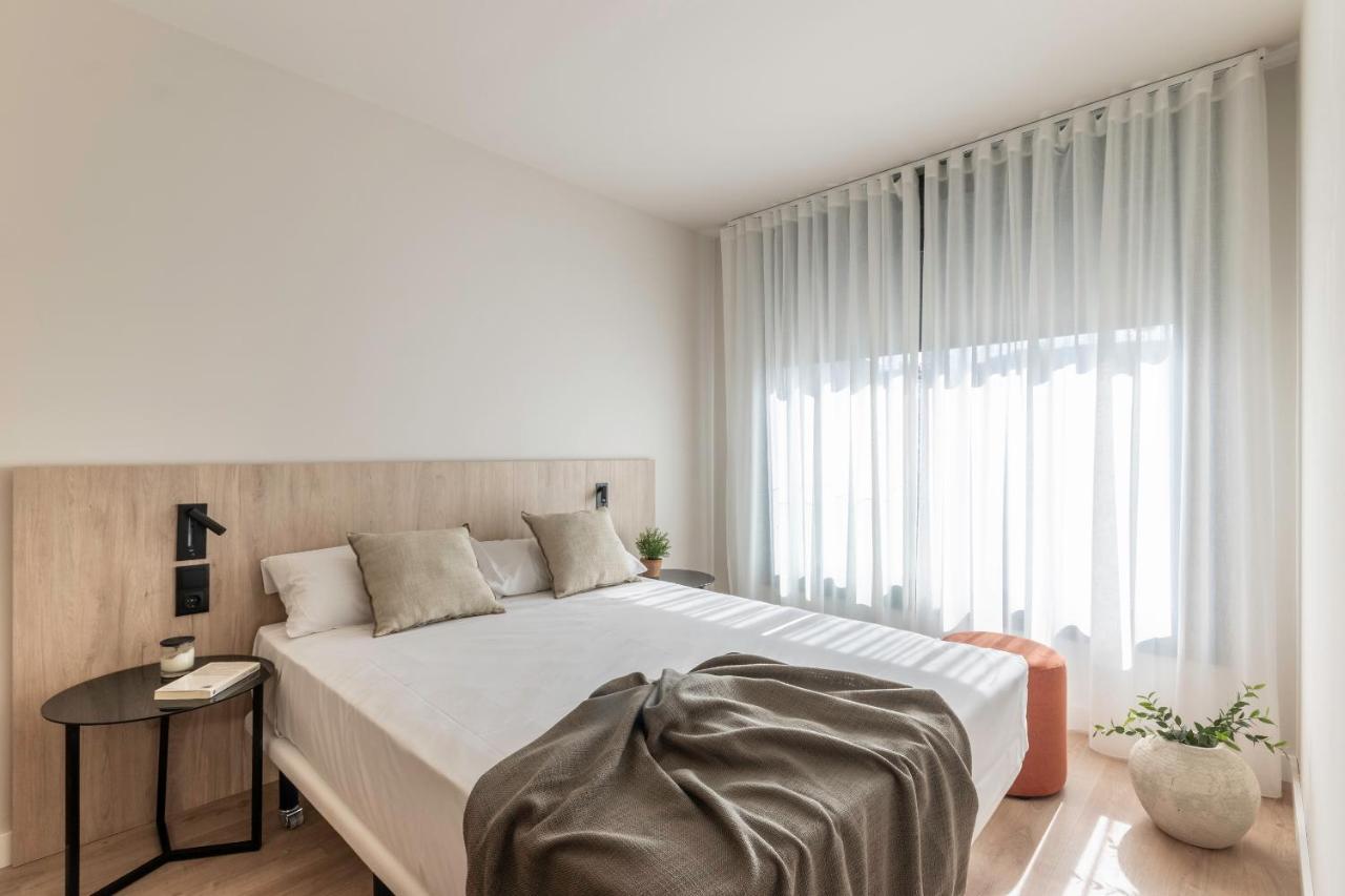 Apartamentos Libere Pamplona Yamaguchi Bagian luar foto