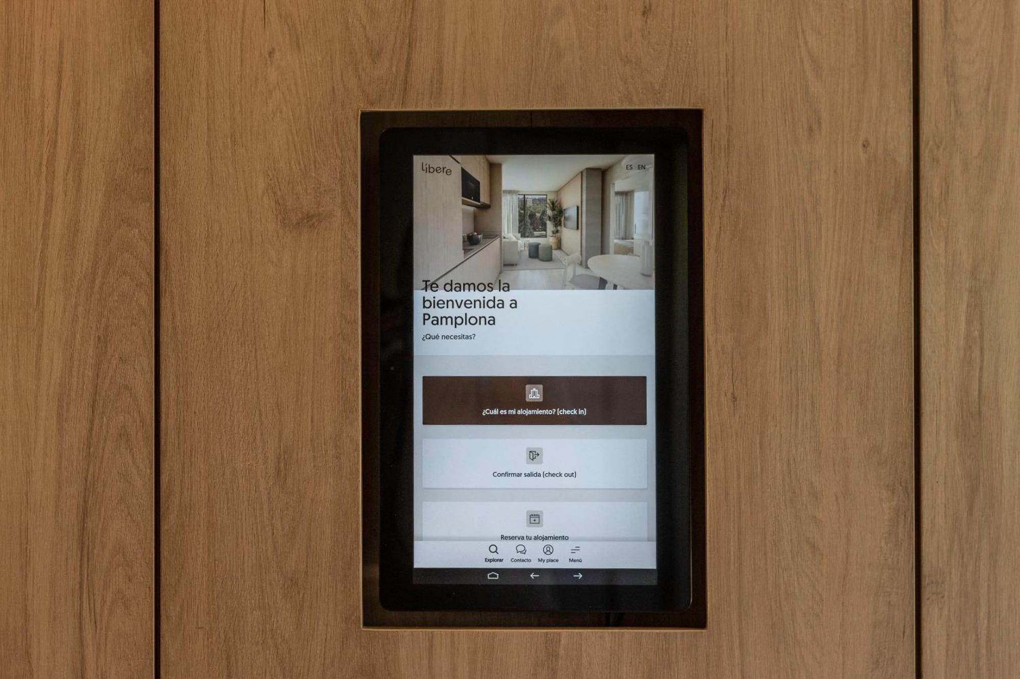 Apartamentos Libere Pamplona Yamaguchi Bagian luar foto